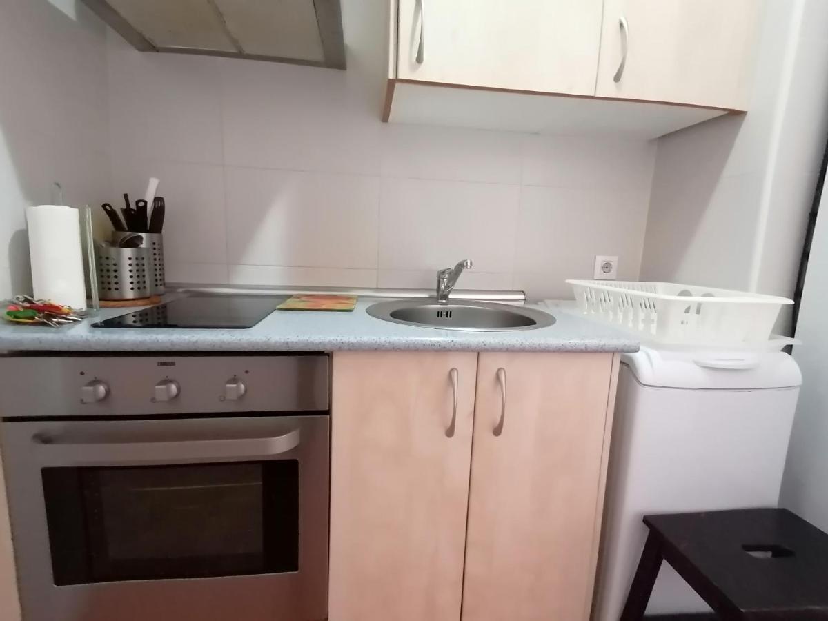 Apartamentos El Puente Madrid Extérieur photo