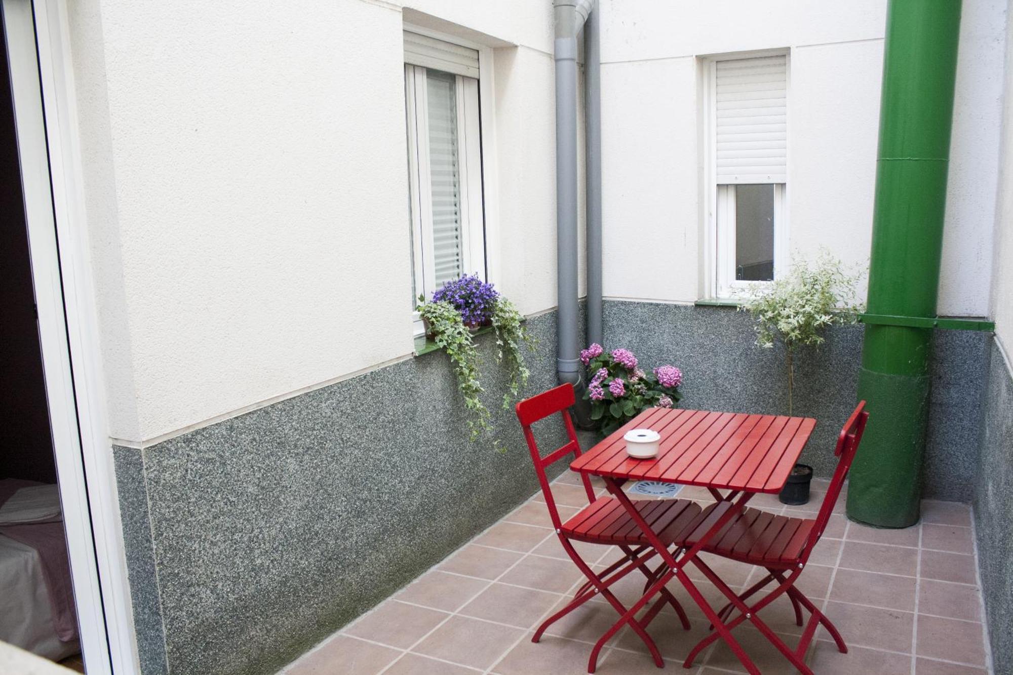 Apartamentos El Puente Madrid Chambre photo